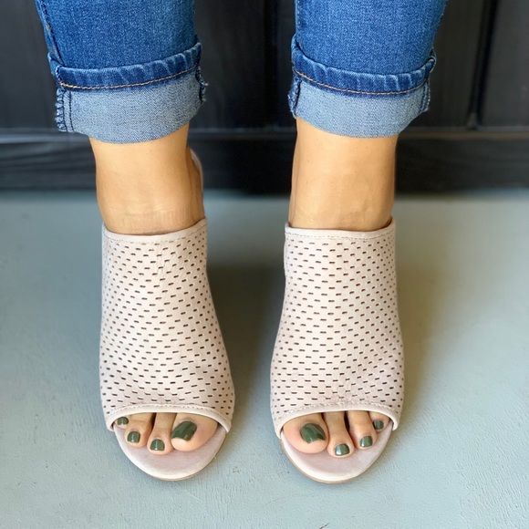 Kobe Perforated Nubuck Leather Open Toe Mule - Picture 5 of 6